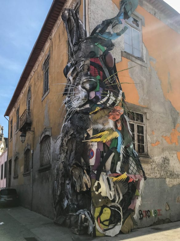 Kaninchen Graffiti in Vila Nova de Gaia in Porto